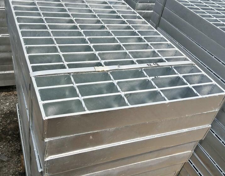 化工平臺格柵板-平臺格柵板生產廠家抗壓性強